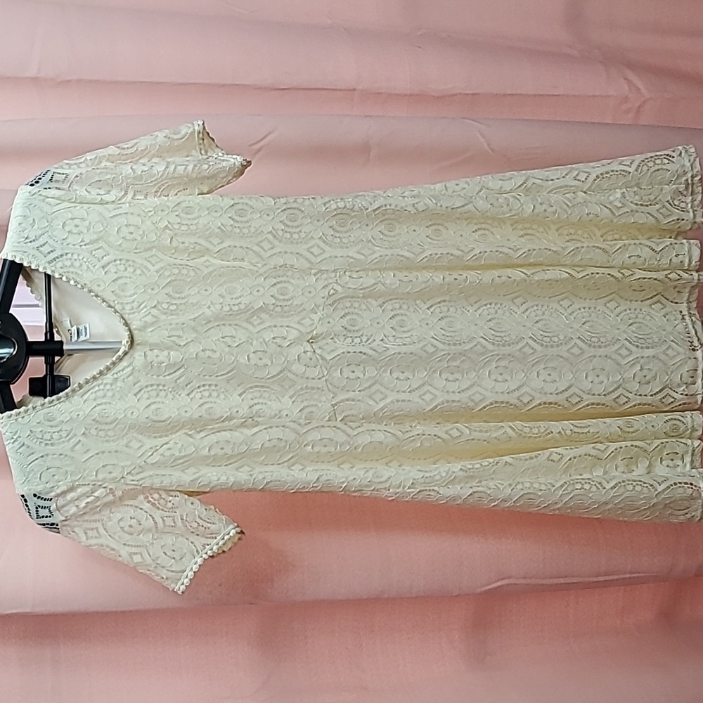Cato Classic White Top